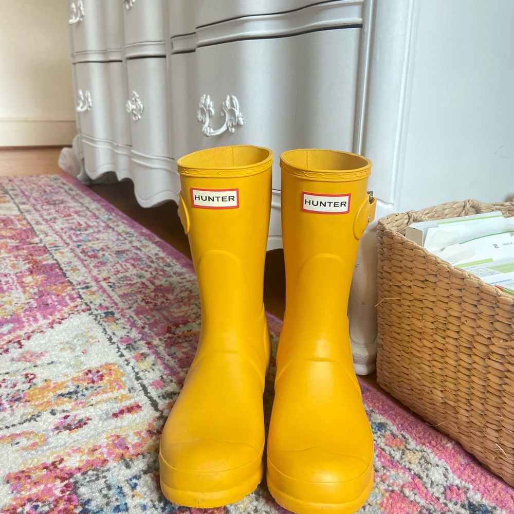 New hunter boots